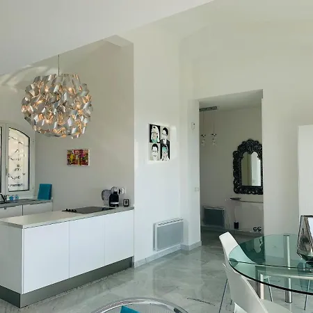 Grand Azur Апартаменты