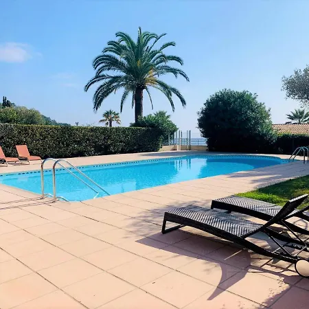 Grand Azur Апартаменты